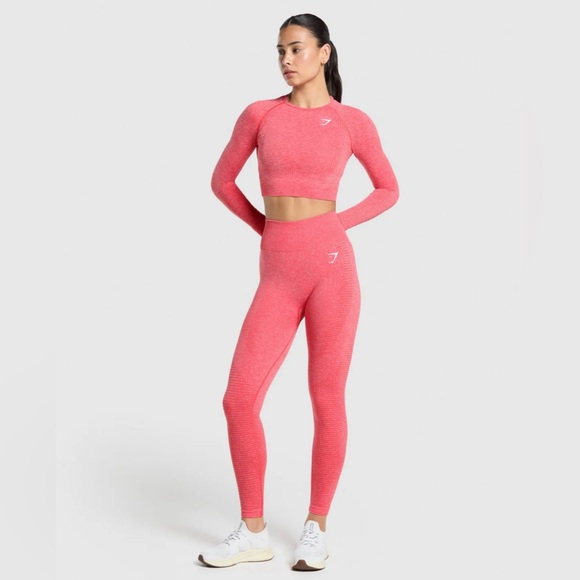Gymshark vital crop top and leggings set - Picture 6 of 16